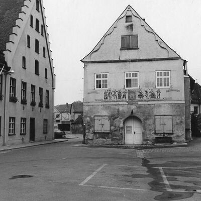 Bild vergr&ouml;&szlig;ern: Viehmarktplatz vorher