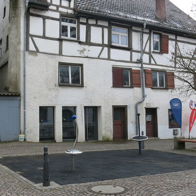 Bild vergr&ouml;&szlig;ern: Kesselplatz vorher