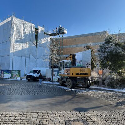 Bild vergr&ouml;&szlig;ern: Haupteingang PG BA2 02.12.2025