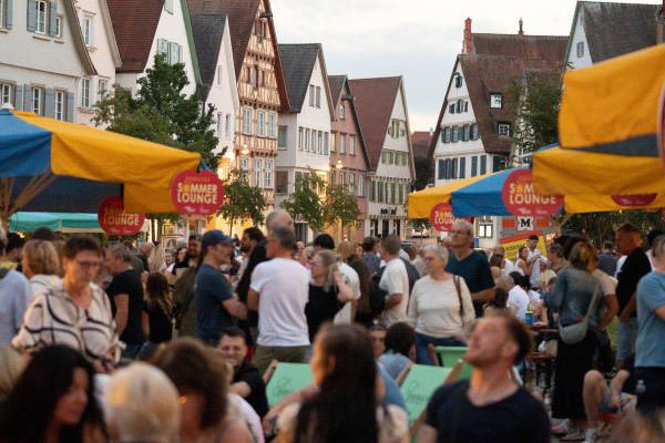 Finale Sommerlounge auf dem Marktplatz