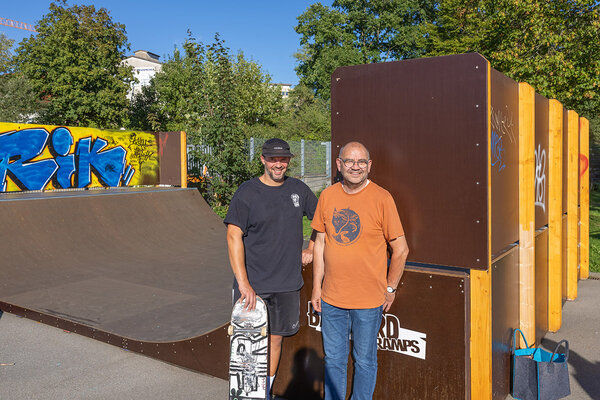 Skateplatz: Neue Mini Ramp für die Skater