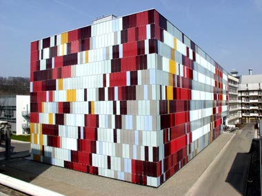 Forschungsgebäude J 89